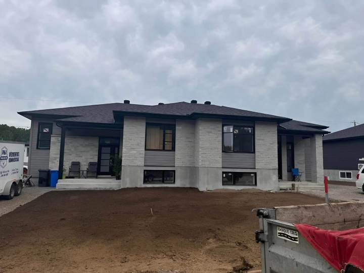 Toiture en membrane élastomère Bécancour