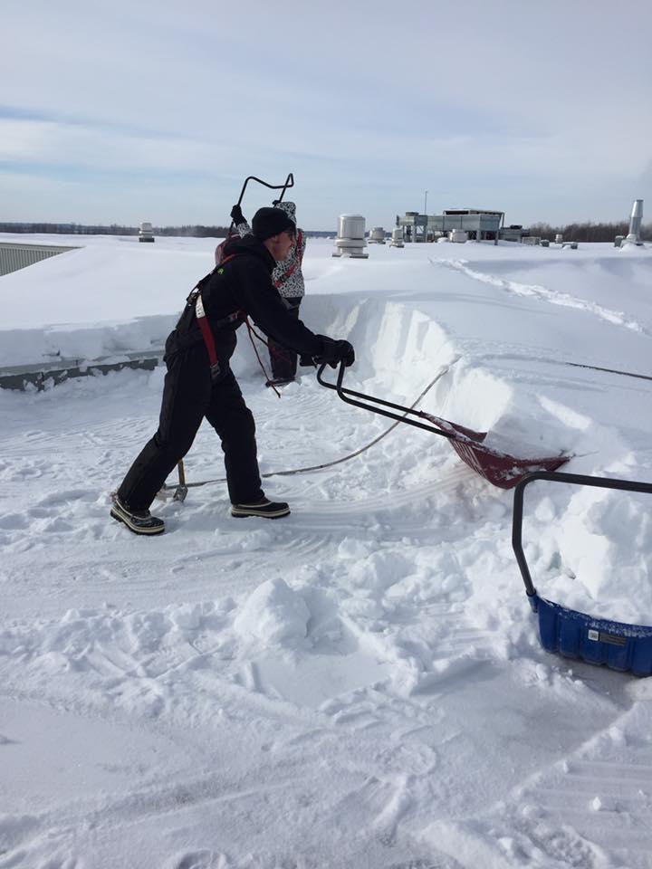 Déneigement de toiture Trois-Rivières